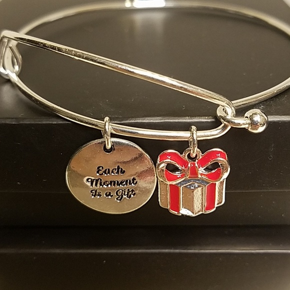 Avon Jewelry - New Gift charm bracelet